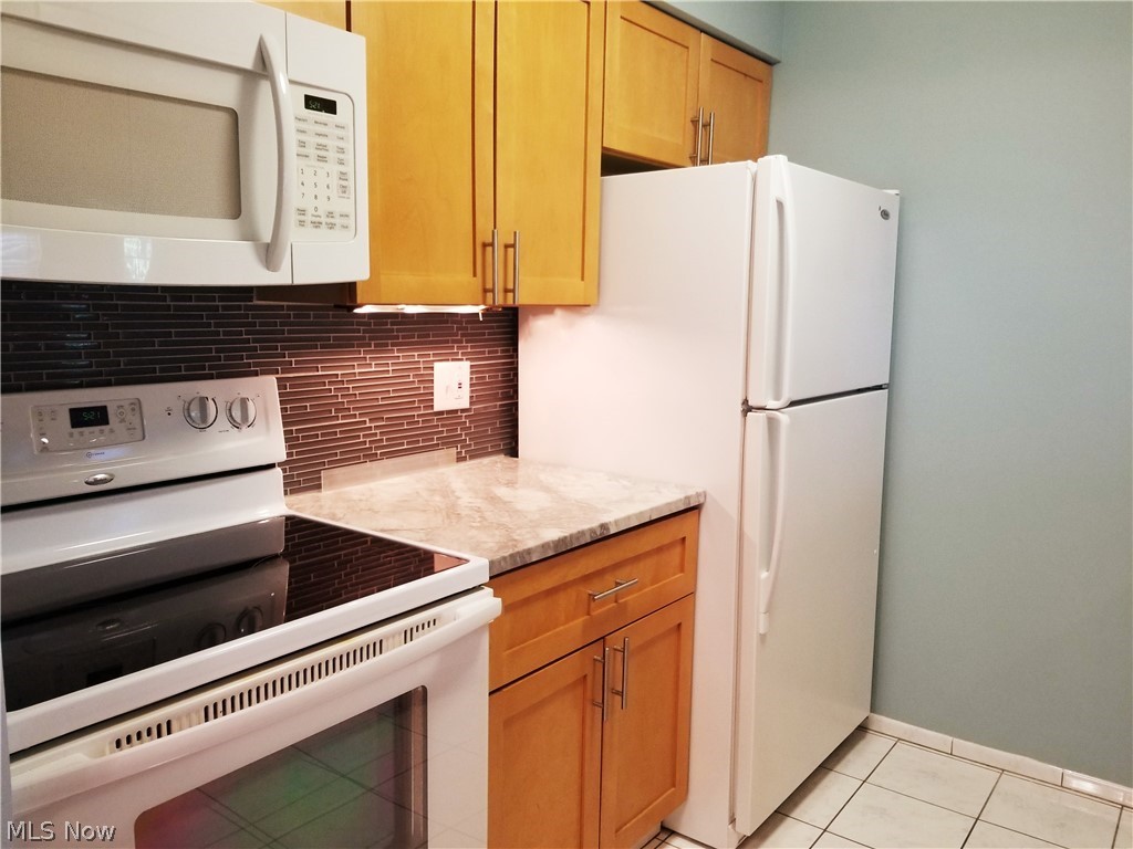 The Courtyards Condominium - Residential