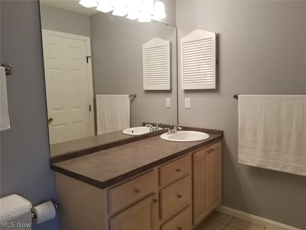 The Courtyards Condominium - Residential