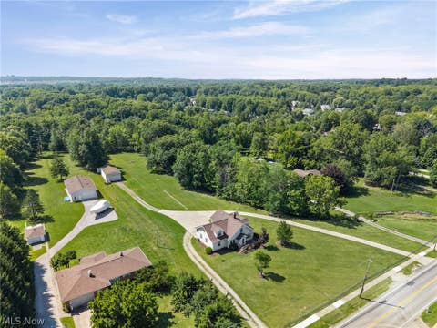 Homes For Sale - 3230 E Wallings Road<br/> Broadview Heights, OH 44147
