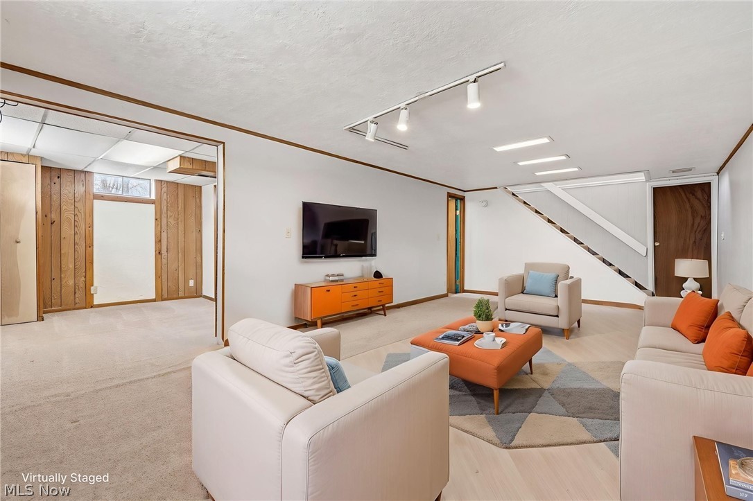 Meadowlake Estates - Residential