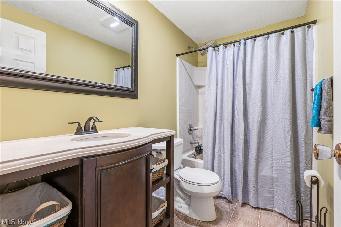 Meadowlake Estates - Residential