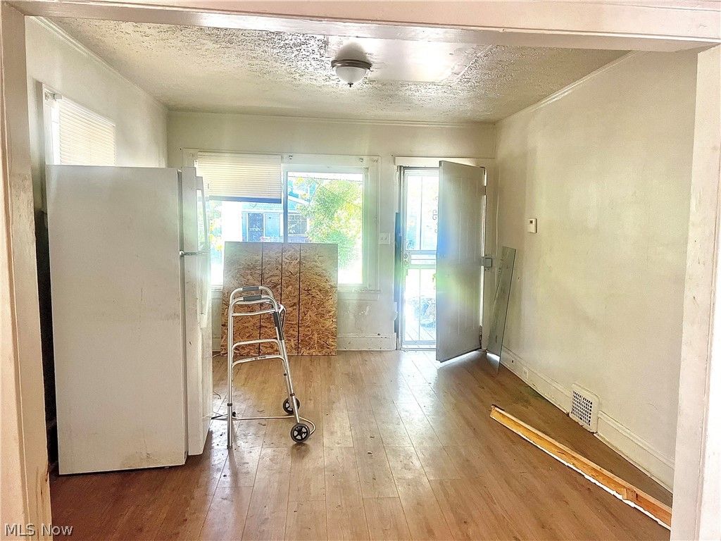 Photo of 11013 Notre Dame Avenue, Cleveland, OH 44104 (MLS # 5217068)