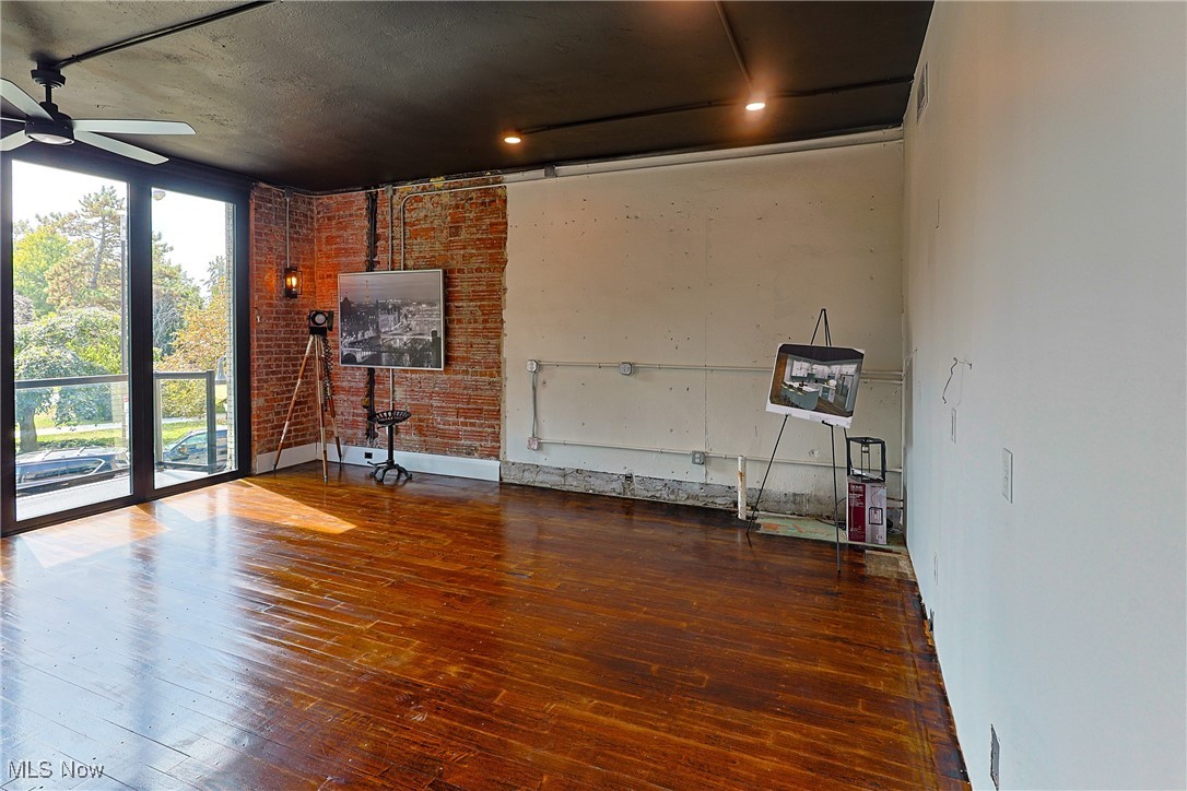 Washington Row - Residential