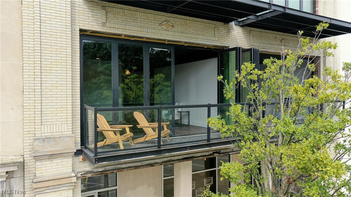 Washington Row - Residential