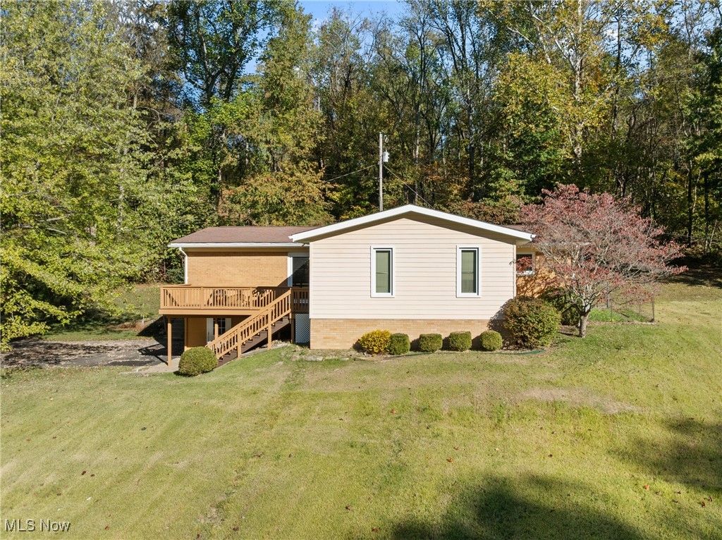 Photo of 59638 Broadview Road, Shadyside, OH 43947 (MLS # 5166034)