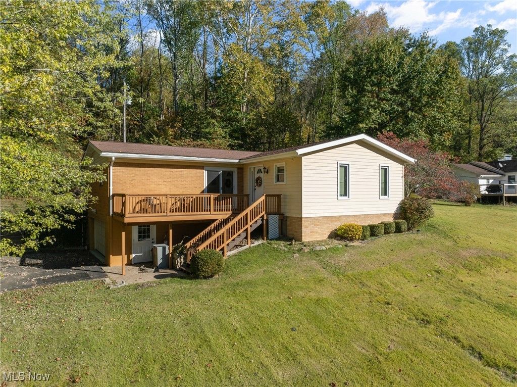 Photo of 59638 Broadview Road, Shadyside, OH 43947 (MLS # 5166034)