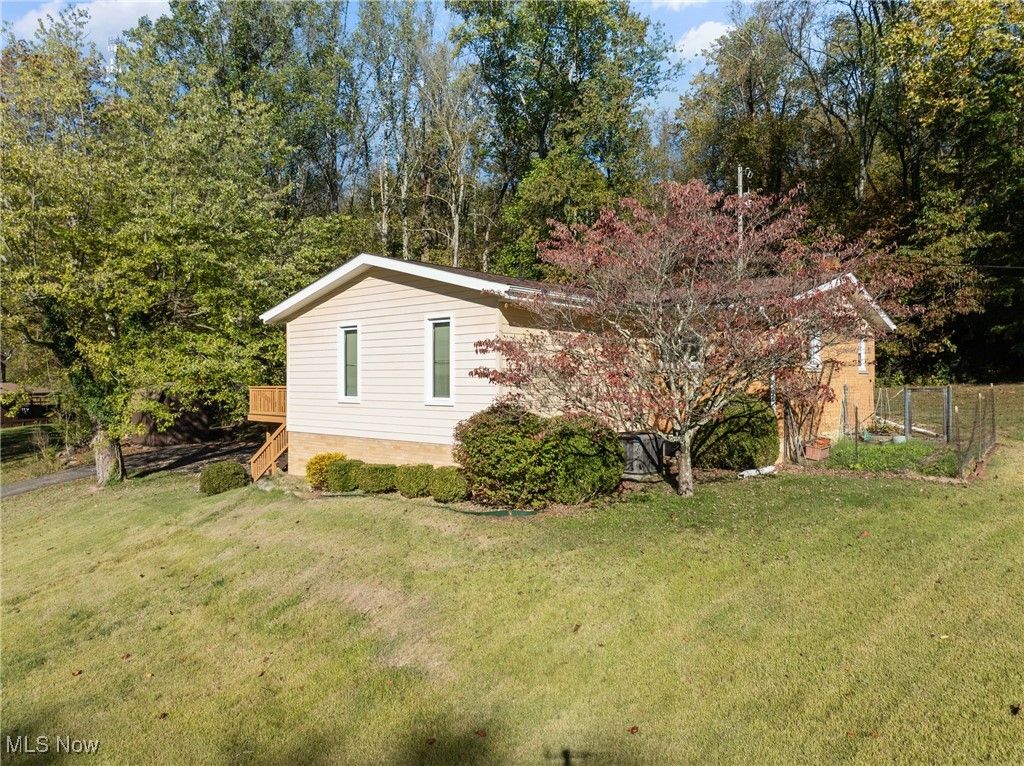 Photo of 59638 Broadview Road, Shadyside, OH 43947 (MLS # 5166034)