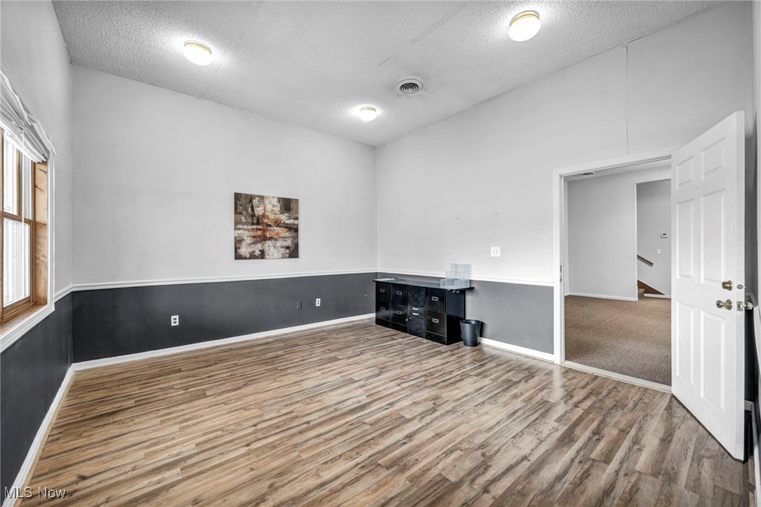 Maria Plaza - Commercial Sale