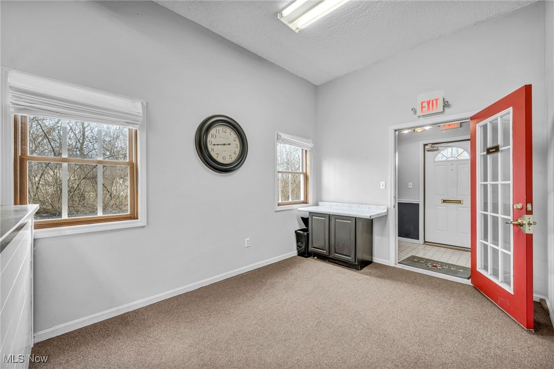 Maria Plaza - Commercial Sale