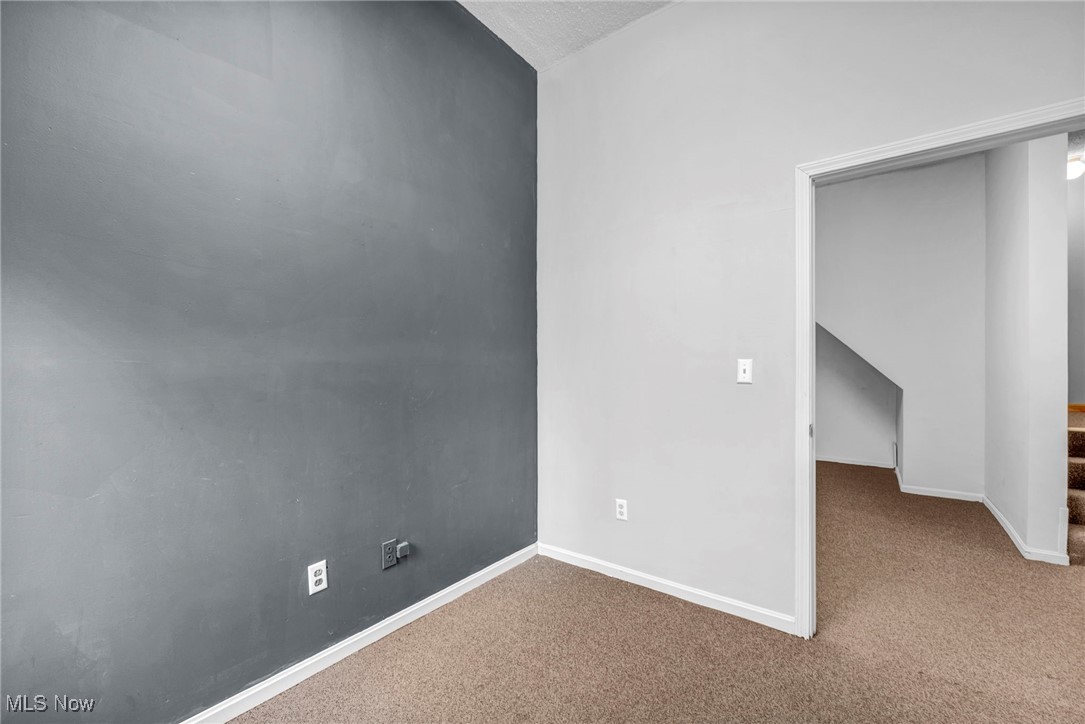 Maria Plaza - Commercial Sale