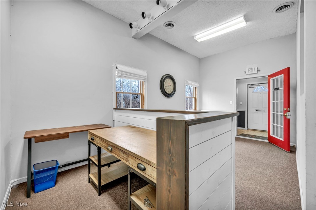 Maria Plaza - Commercial Sale