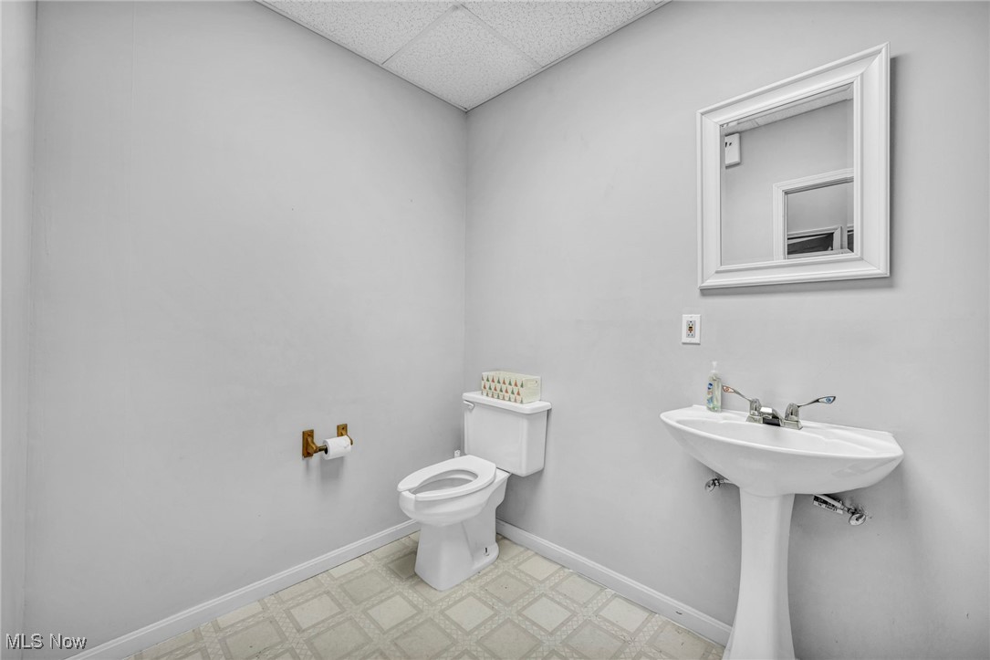 Maria Plaza - Commercial Sale