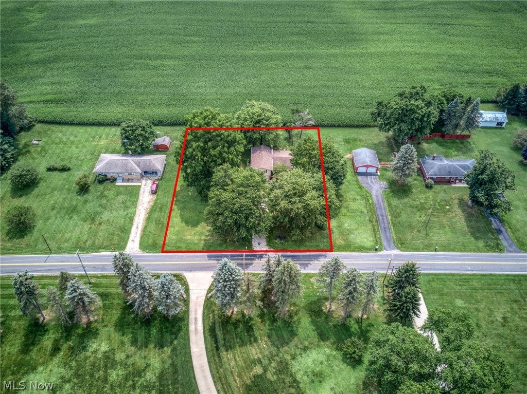 496 Howe Road