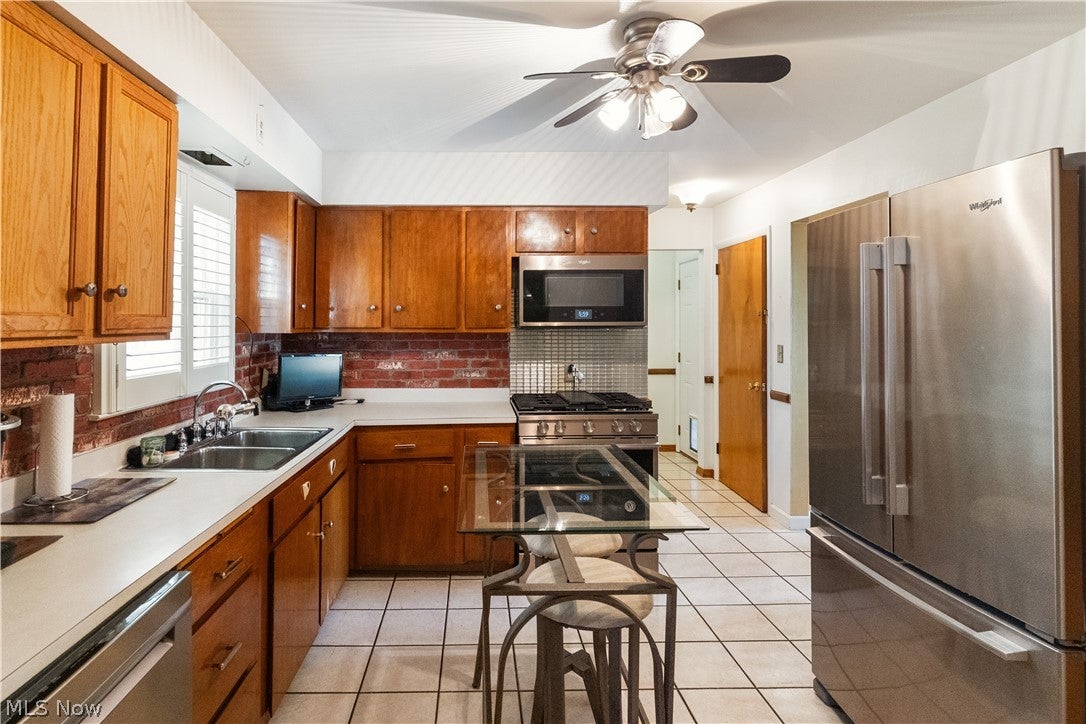 4953 Sampson Drive