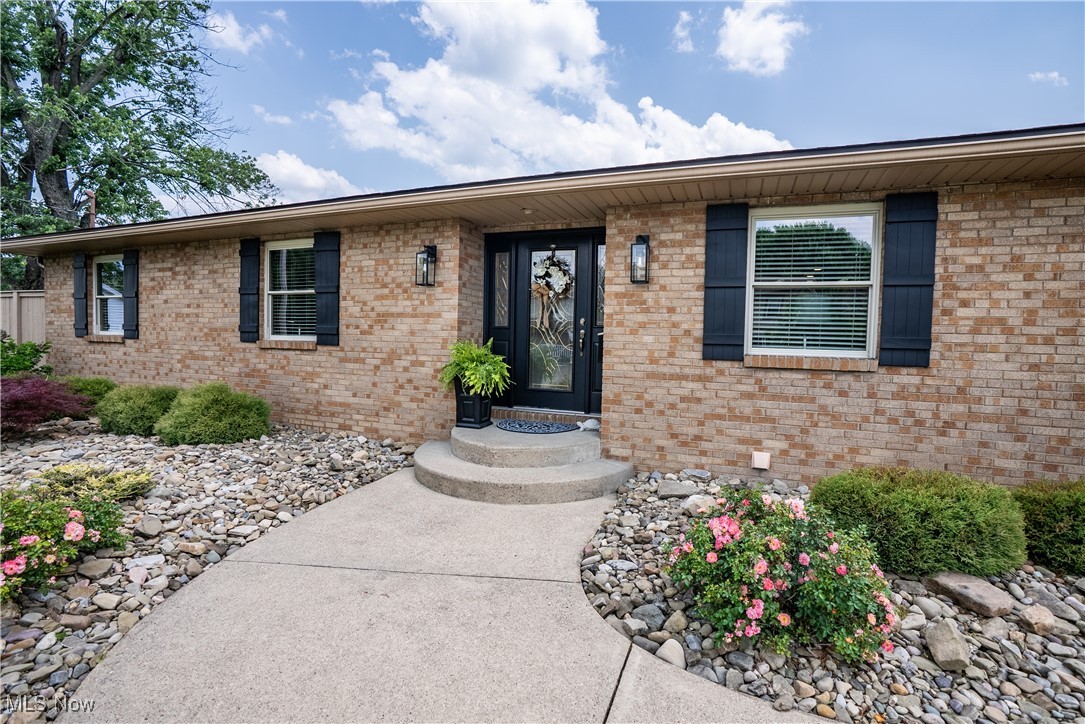 4500 Sandalwood Pl Pl, Vienna, West Virginia image 2