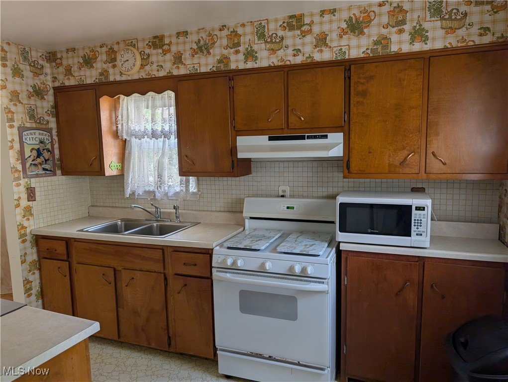 4625 W 147th Street, Cleveland, Ohio image 7
