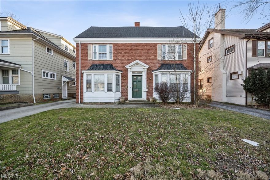 Super Spacious  4 Bedrooms 2 Full Bath Side-by-Side Duplex  The 1st Floor Offers Living Room W/ China Cabinet, Formal Dining Room and an Eat-in Kitchen. 3 Large Rooms and a Full Bath on the 2nd Floor. Additional Room Plus Bonus Area and a Full Bath on the 3 floors. This home also features hardwood floors, Plenty of storage, large basement, and easy commute to major hospitals and shopping. Appliances are tenant responsibility.  Easy application process. Contact us to sceduale a showing today!