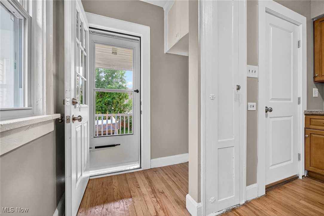 Van Sweringen 19 - Residential Lease