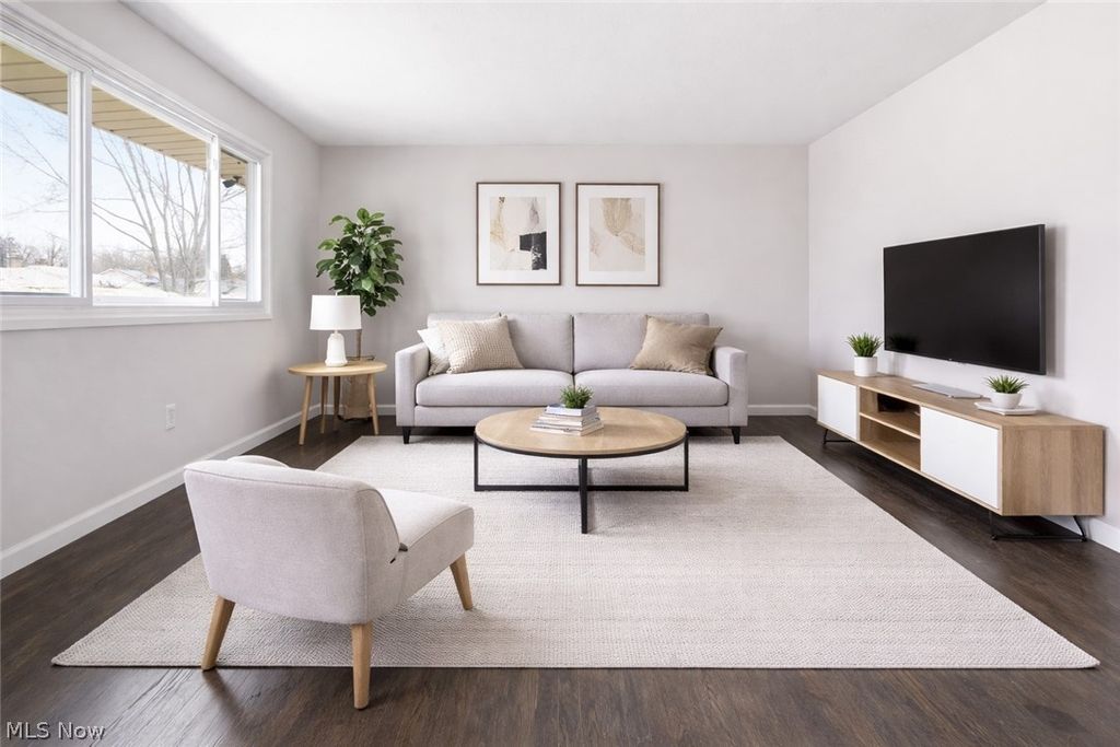 Photo of 5314 Dartmouth Drive, Parma, OH 44129 (MLS # 5196301)