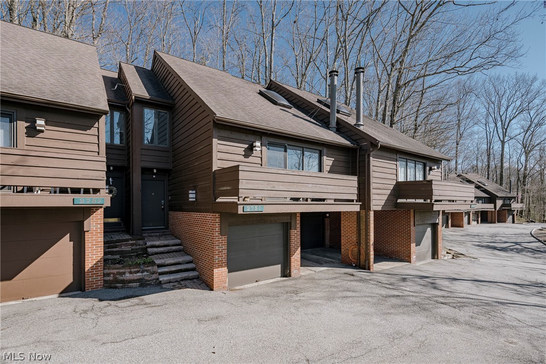 Chagrin Ph 02 Condo - Residential