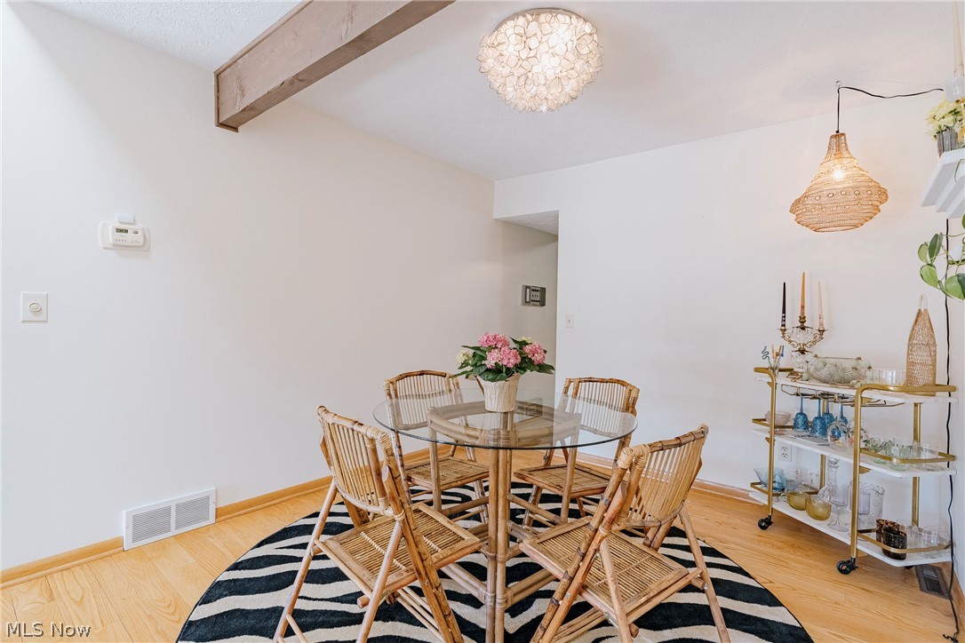 Chagrin Ph 02 Condo - Residential