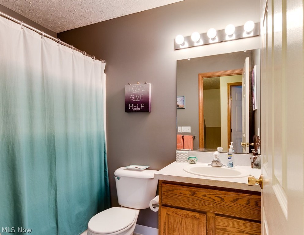 Hampton Bay Condos - Residential