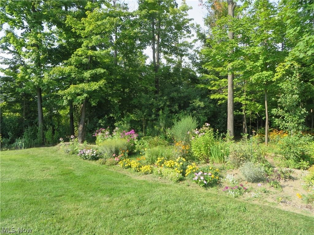 Hampton Bay Condos - Residential