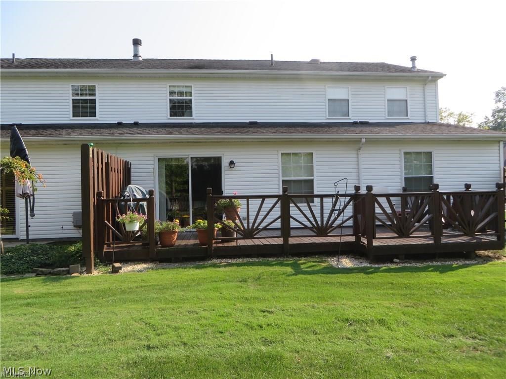 Hampton Bay Condos - Residential