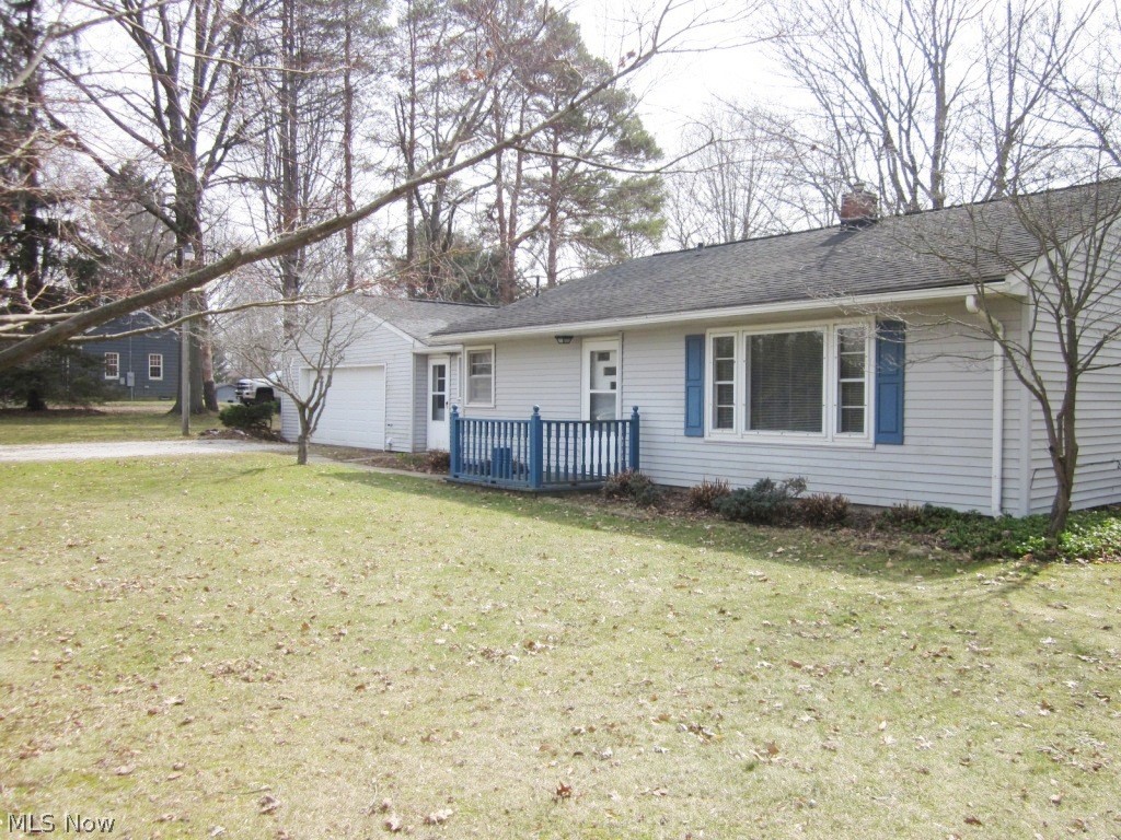Affordable home located on a dead end street. One story, 3 bedroom, features central air, fireplace and large attached garage. Great starter or downsizer. A real find in this market. A serene, private view from the South side of this home. Easy access to I76 and St. Rt. 224.