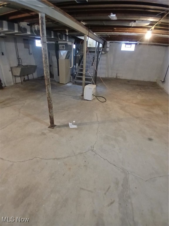 City/Youngstown - Residential Lease