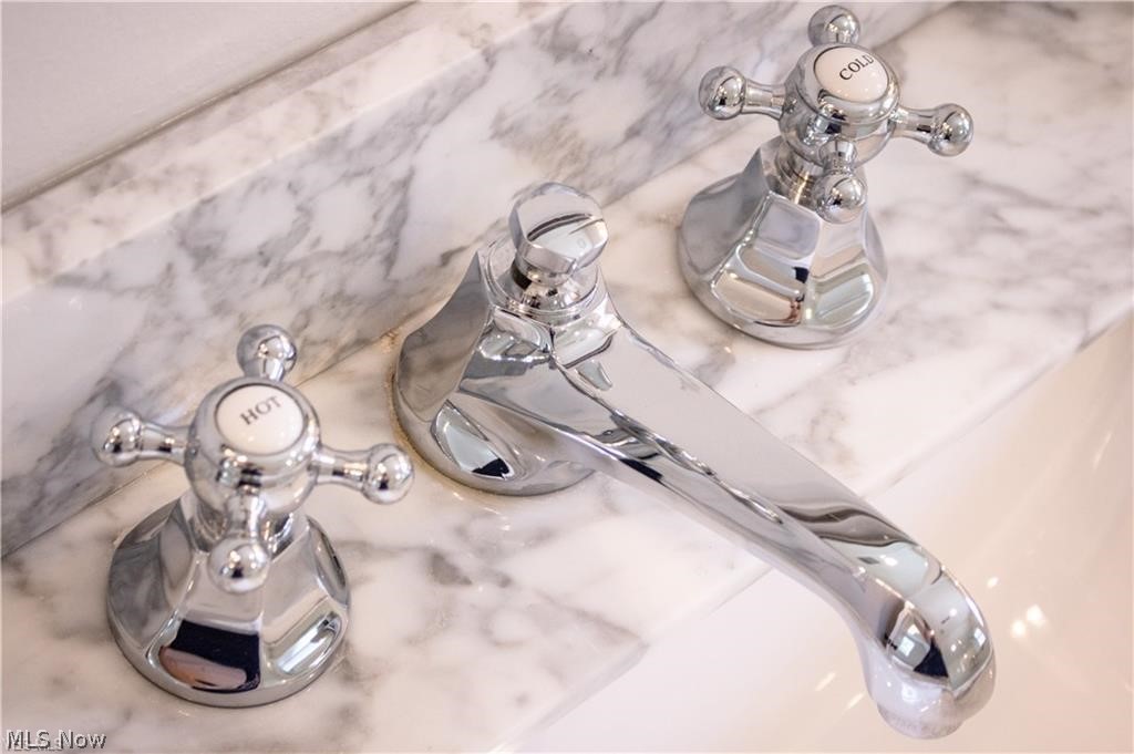 Mathews & Gilbert 03 - Residential