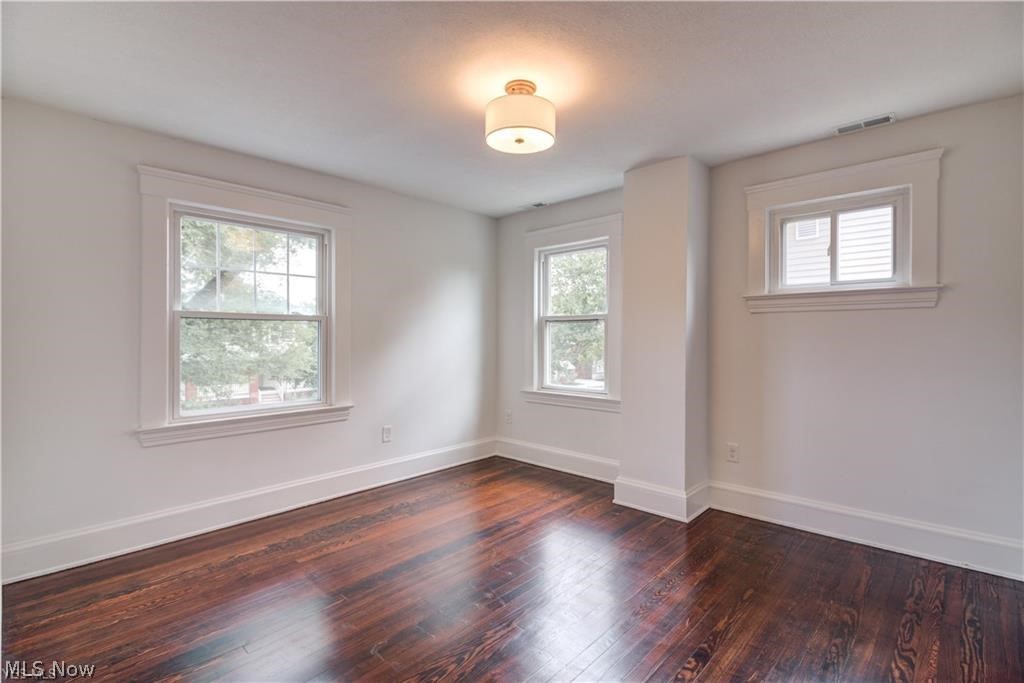 Mathews & Gilbert 03 - Residential