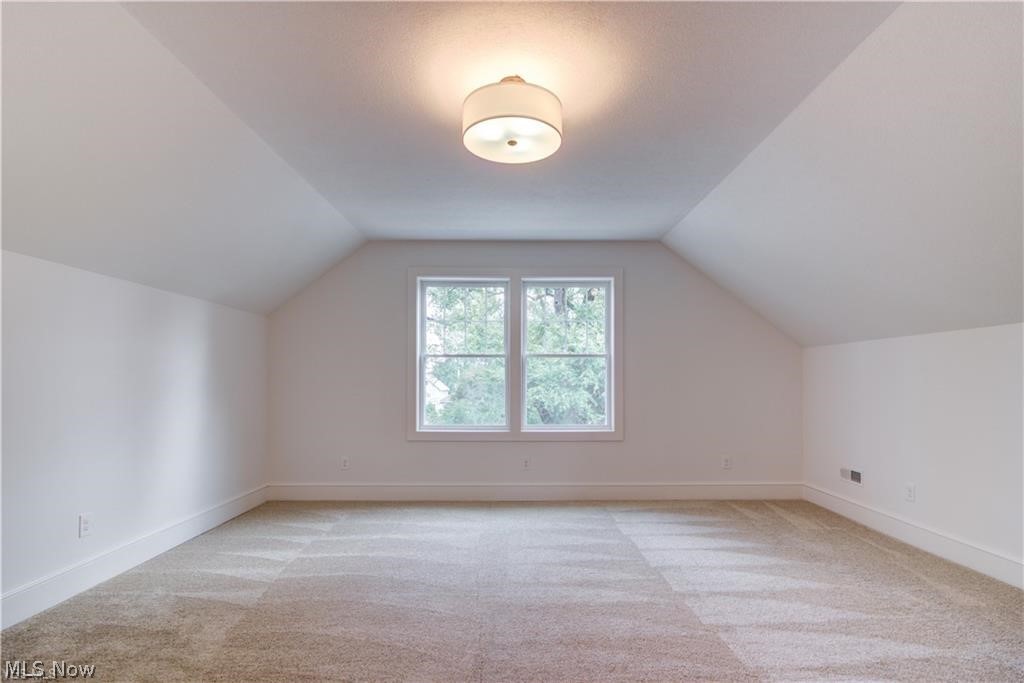 Mathews & Gilbert 03 - Residential