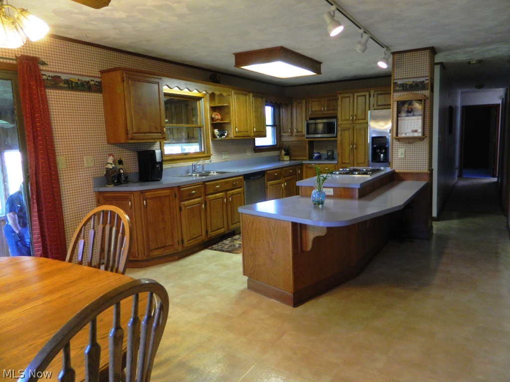 Village View Estate - Residential