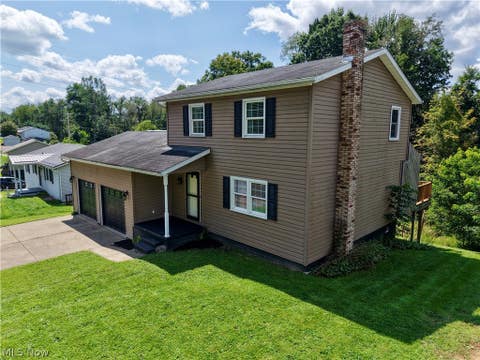 Homes For Sale - 142 Pine Lane<br/> Barnesville, OH 43713