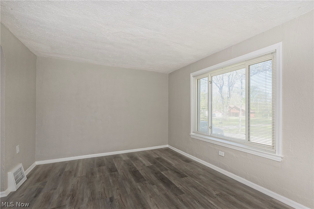 Village/Richmond Heights - Residential