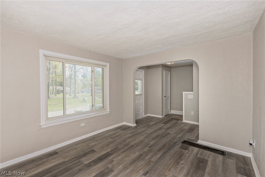 Village/Richmond Heights - Residential