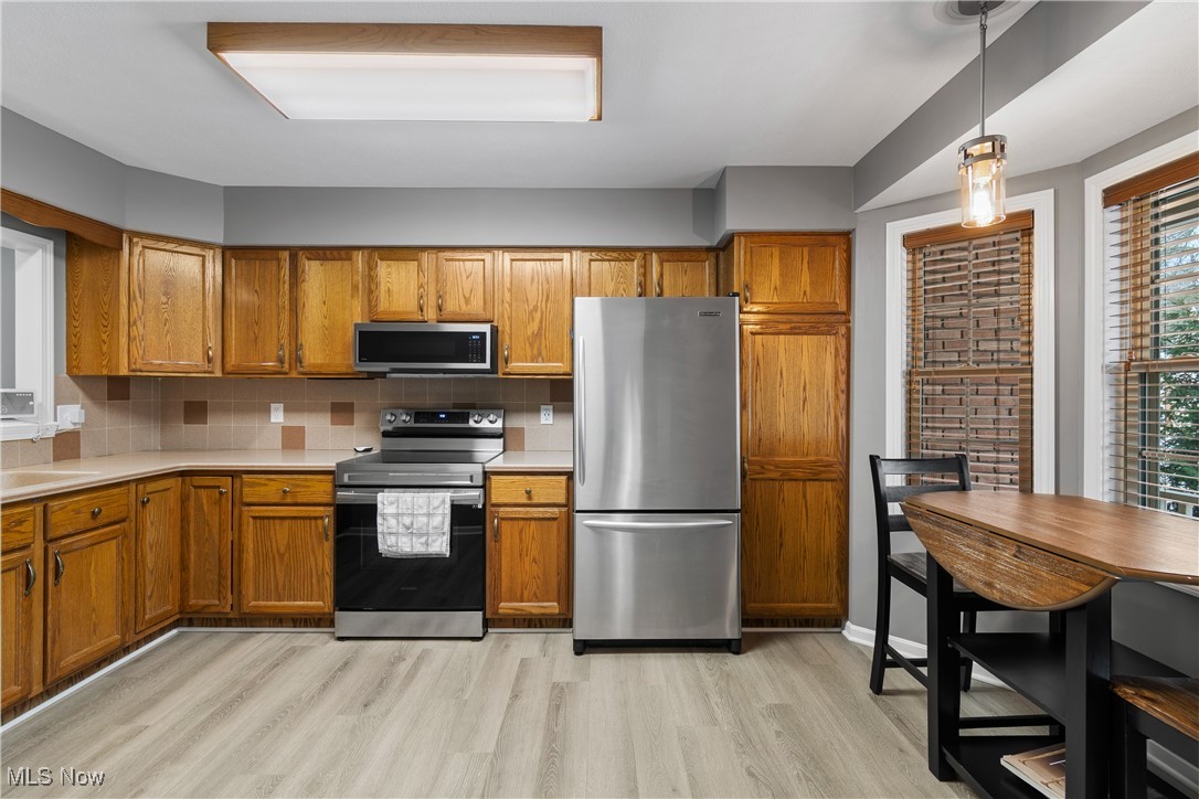 Greens Prestwick Condo - Residential