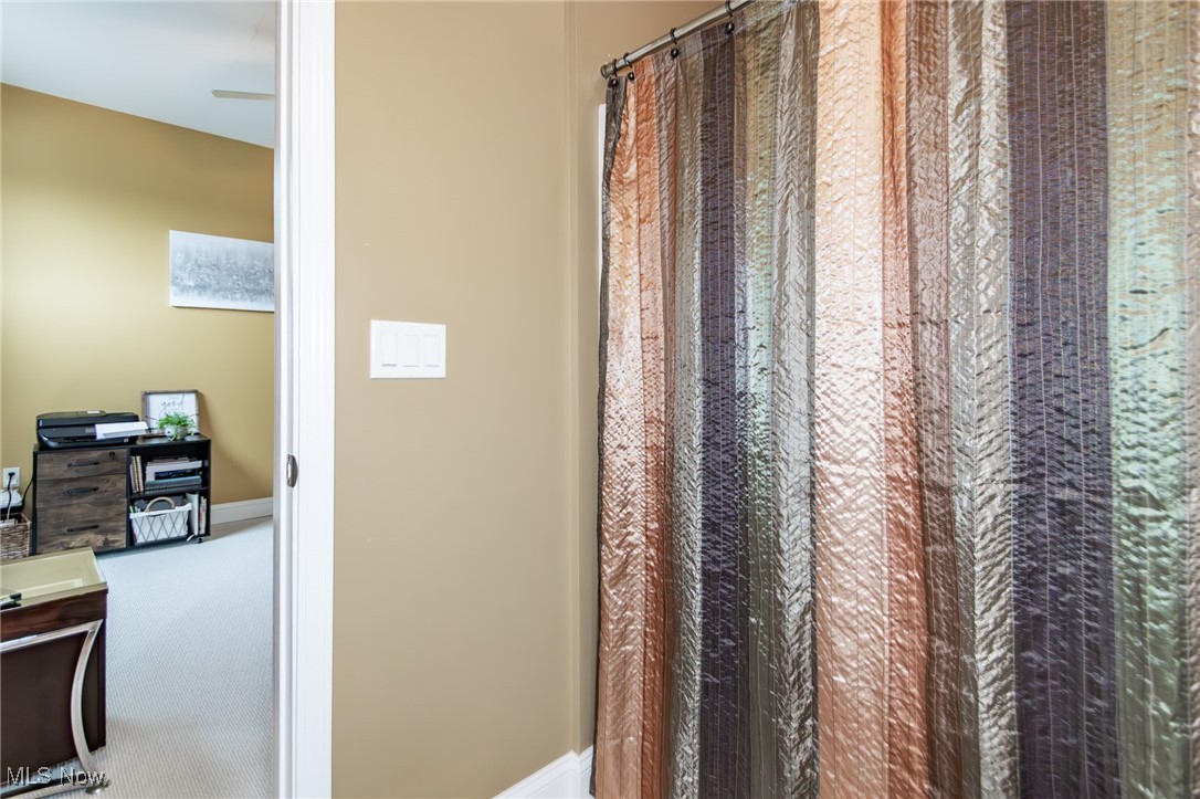 Larchmere Court Condos - Residential