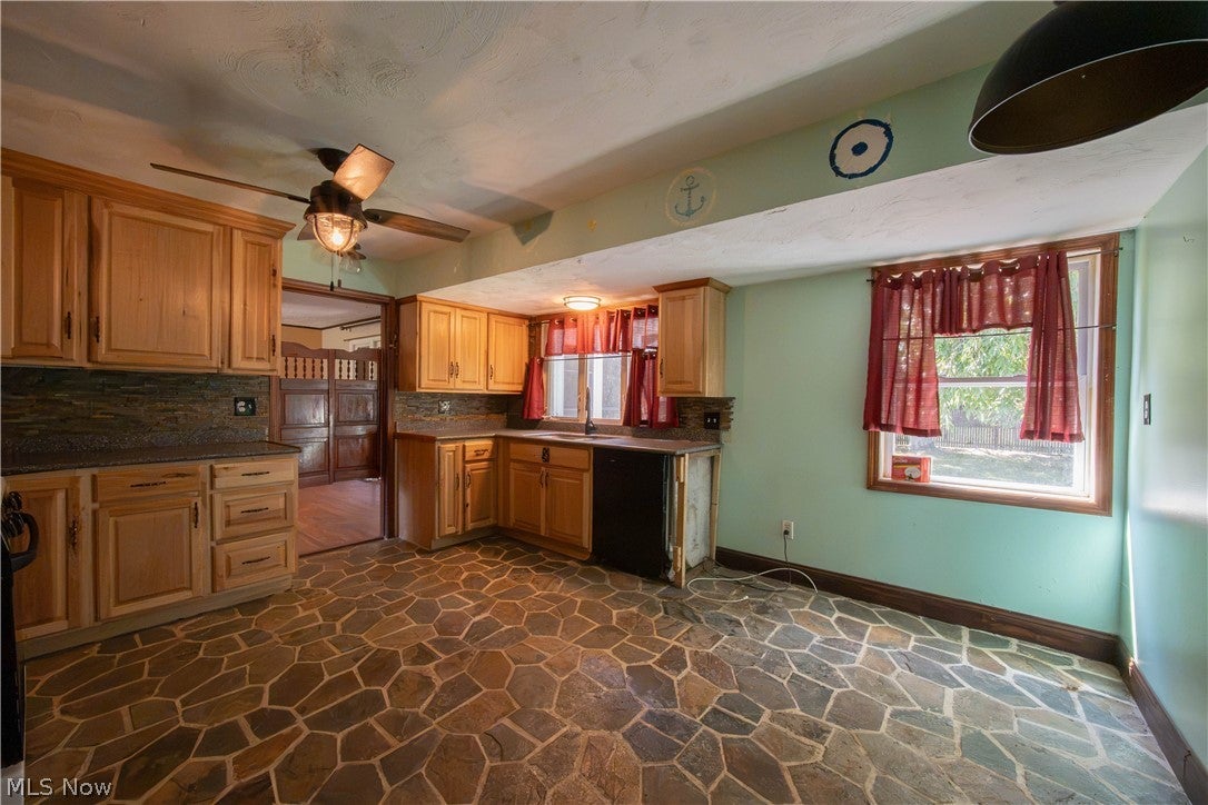 17 Parkview Drive