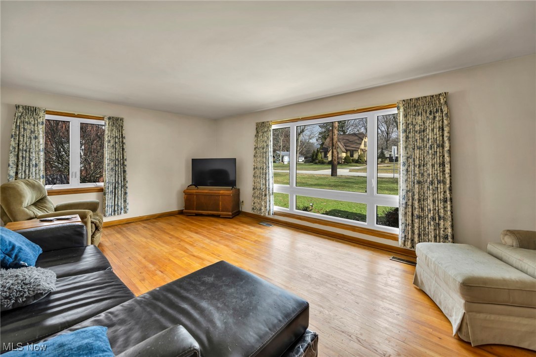2020 Burbank Road, Wooster, Ohio image 5