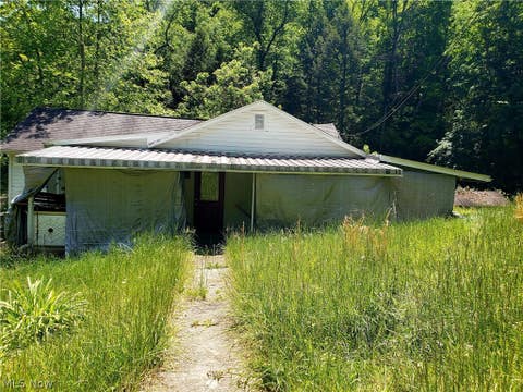 Homes For Sale - 1112 Swann Rd Rd<br/> Kanawha County, Charleston, WV 25314