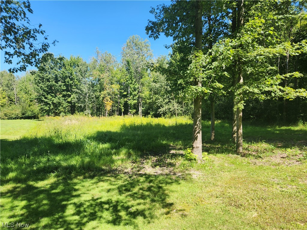 Roaming Rock Xiii - Residential