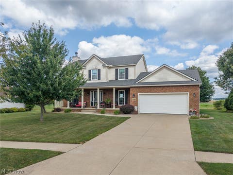 Homes For Sale - 156 Joshua Drive<br/> Rittman, OH 44270