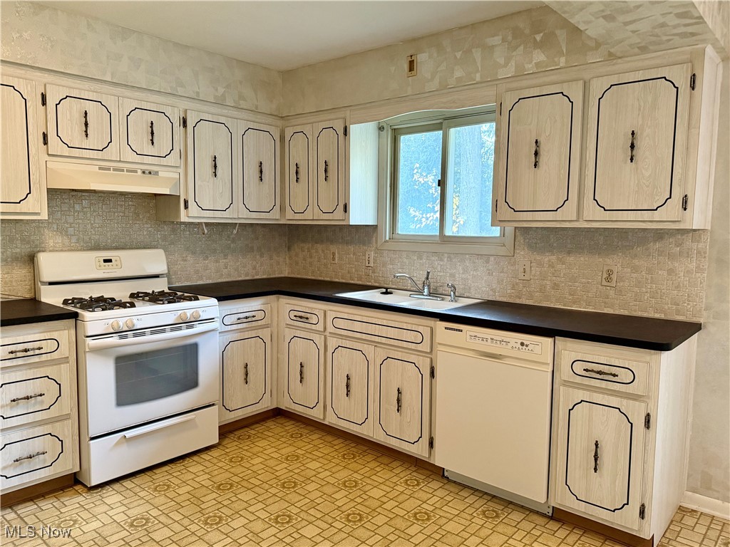 Crk Pkway Sub - Residential