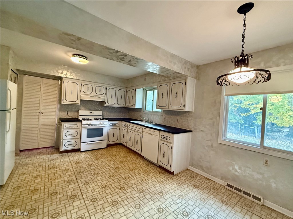 Crk Pkway Sub - Residential