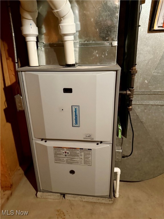 Crk Pkway Sub - Residential