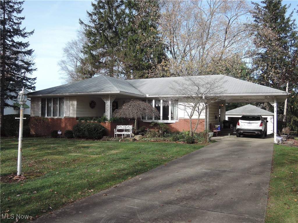 74 Buena Vista Ave, Youngstown, Ohio image 2