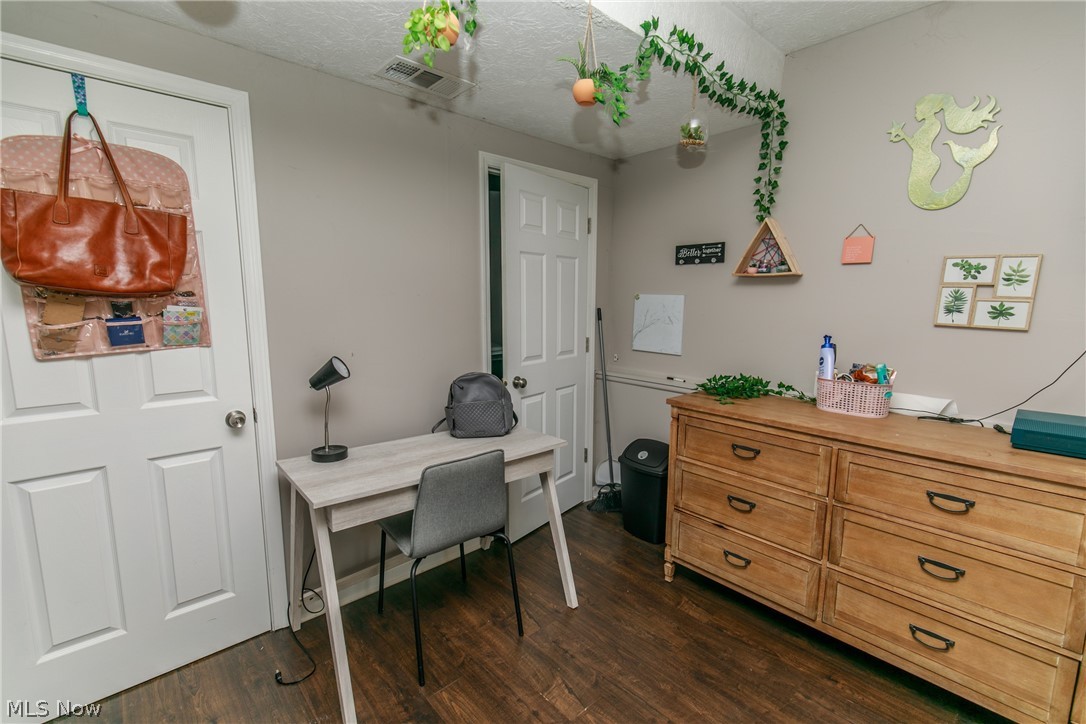 Royalton Sec 10 - Residential