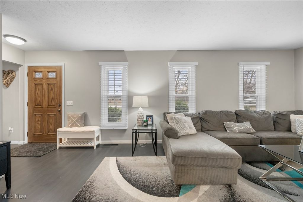 Photo of 15472 Howe Road, Strongsville, OH 44136 (MLS # 5178894)